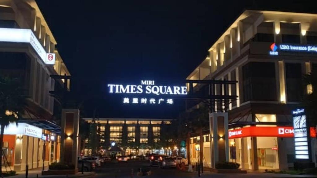 Pintarman Suites @ Miri Times Square Dış mekan fotoğraf